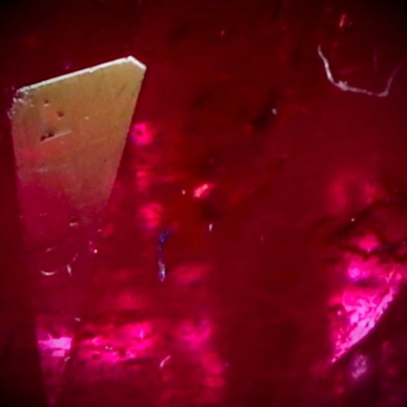 Burmese Ruby 1.05ct Solid 18K Yellow Gold Ring - Picture 4 of 10